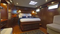 NAHEMA IV -  Master Cabin